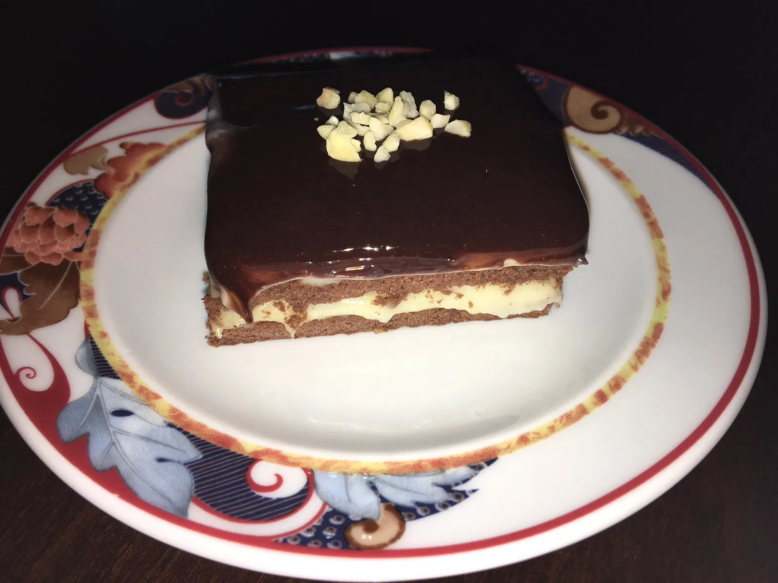 ÇİKOLATALI MUHALLEBİLİ PASTA - 1